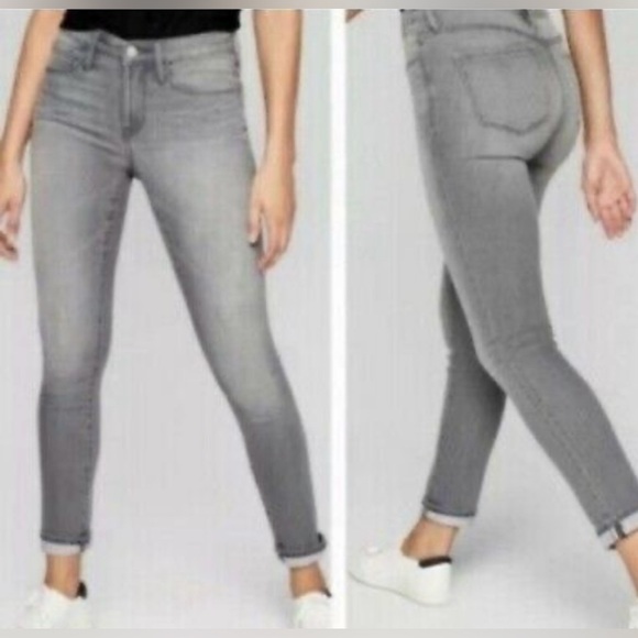 Athleta|Gray wash Sculptek stretchy skinny jeans,size 2•••designed for movement - Picture 16 of 16